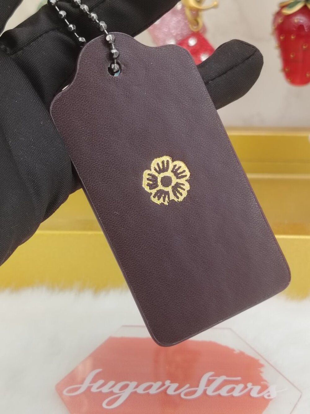 Coach leather hang tag